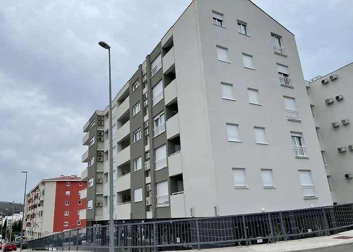 Hills Apartments
